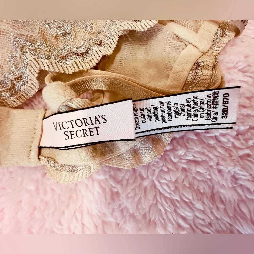 Victoria's‎ Secret Dream Angels Push-Up Without Padding Gold Bra Silver Lace 32B